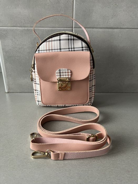 Розова дамска чанта