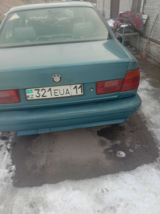 продам бмв 520  е  34