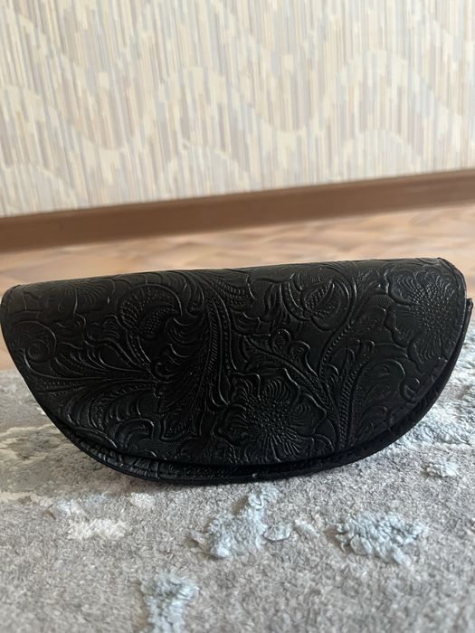 Продам чехол кожанный