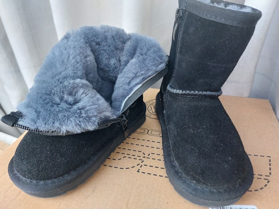 Угги детские р.23