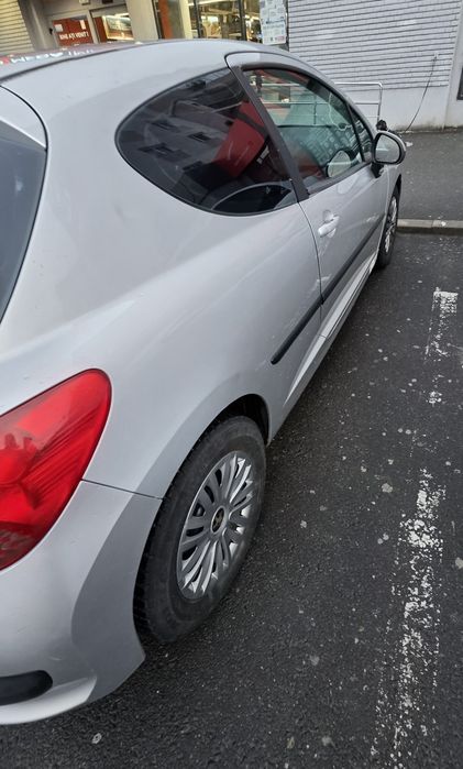 De vanzare Peugeot 207 1.4hdi
1000€ fix!
Detalii in privat!