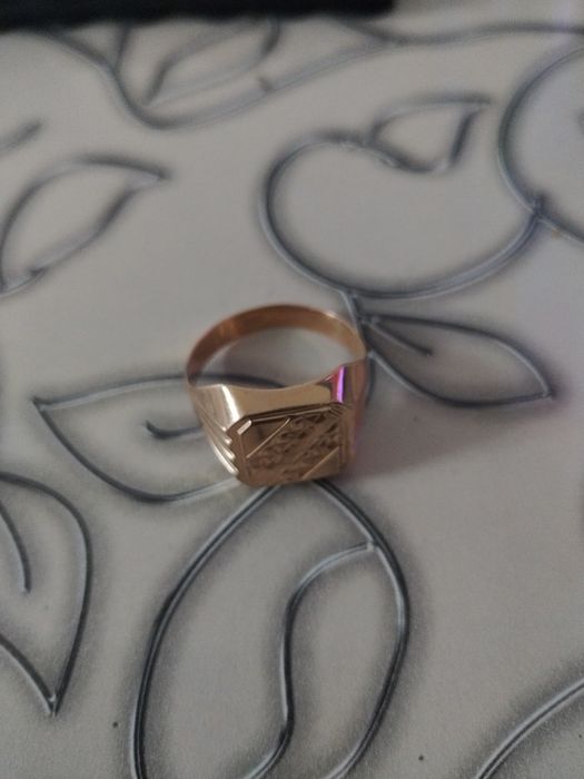 Продам мужской перстен