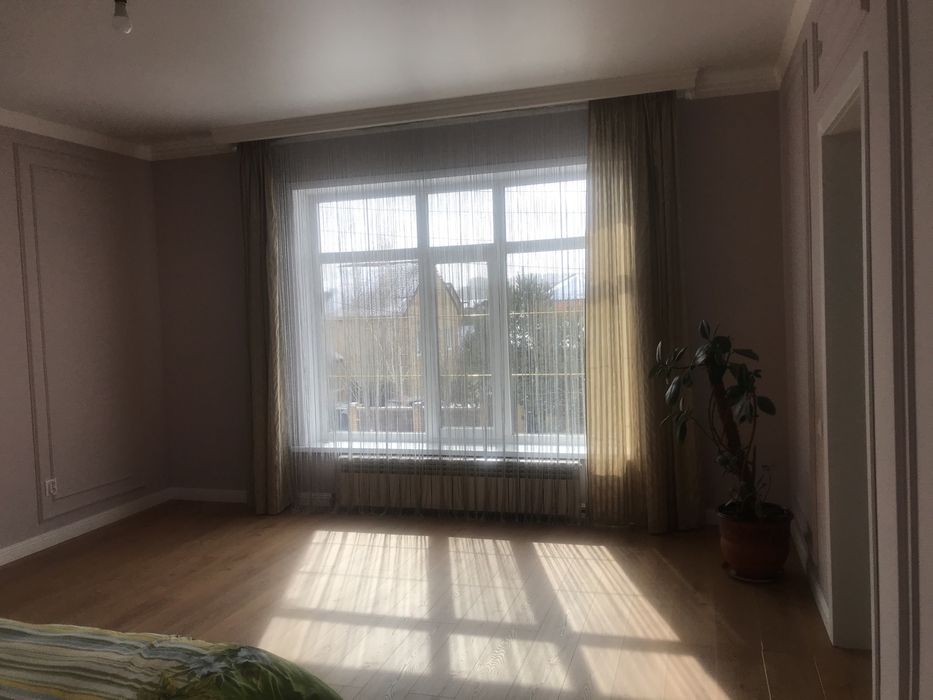 Продам коттедж с общежитием