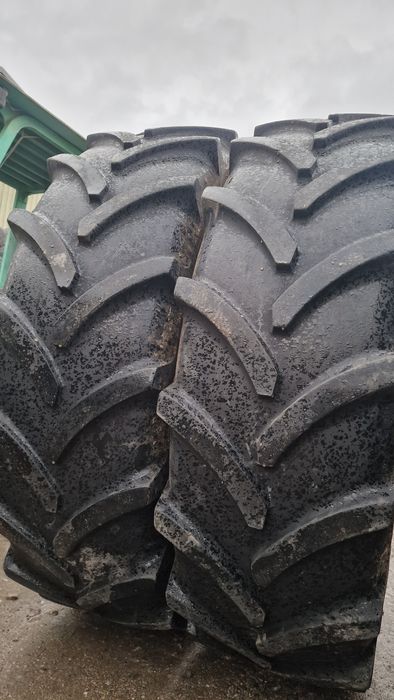 Anvelope agricole 18.4R38 (450/85R38) marca Vredestein