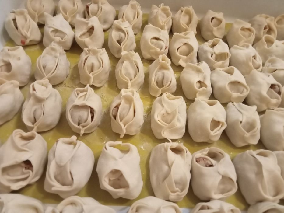 Продам манты очень вкусные