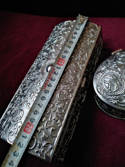 Кутии за бижута.