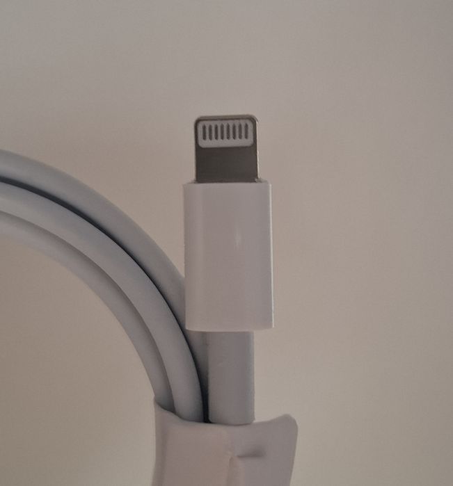 Кабель для айфон