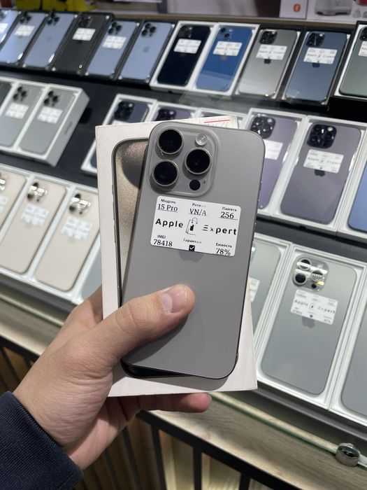 iPhone 15 pro 256 78%