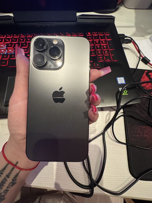 Продам Apple iphone 13pro 128mb