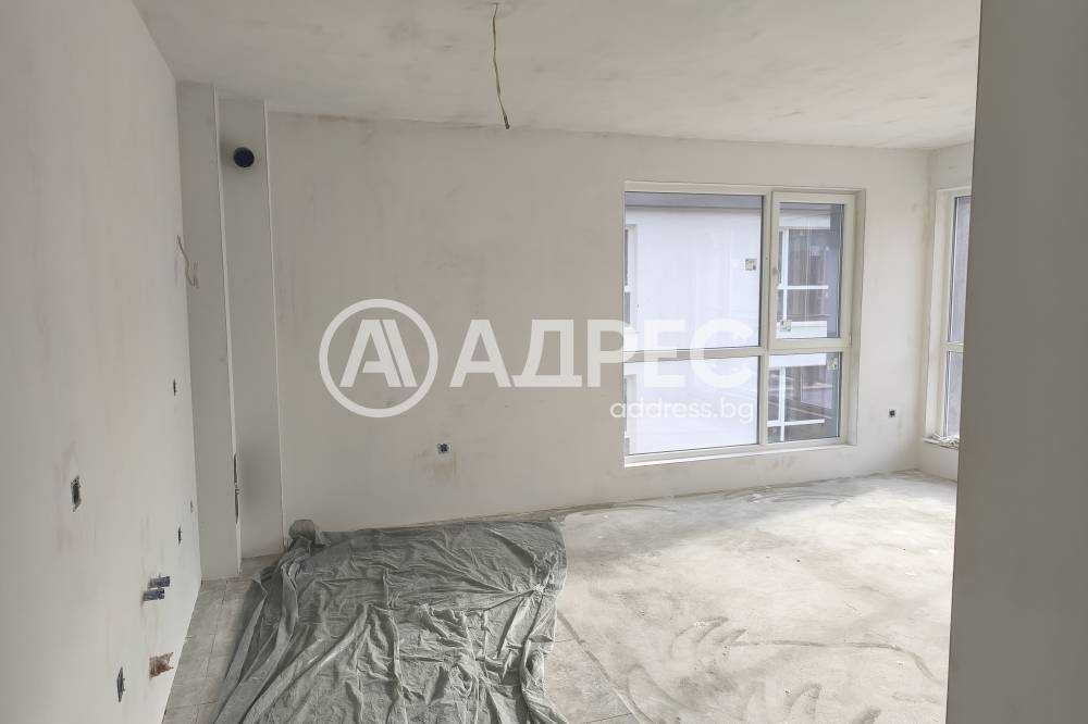 Тристаен апартамент, кв. Виница, гр. Варна