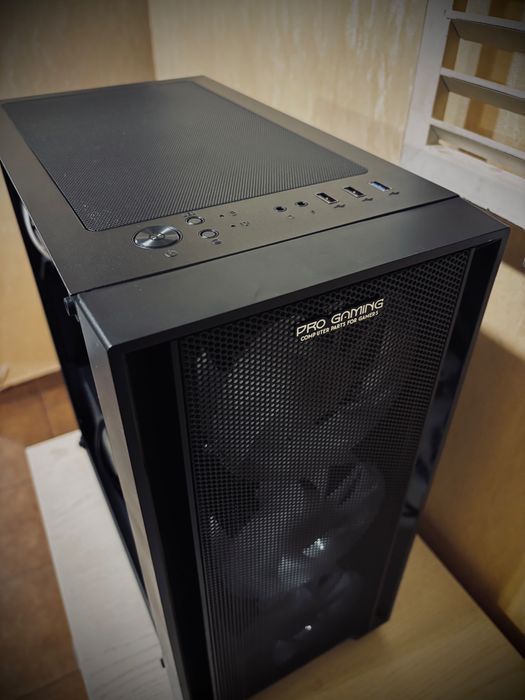 [NOU-GARANTIE] PC Gaming Ryzen 5 3600 / RTX 5050 / 8GB / SSD / RGB