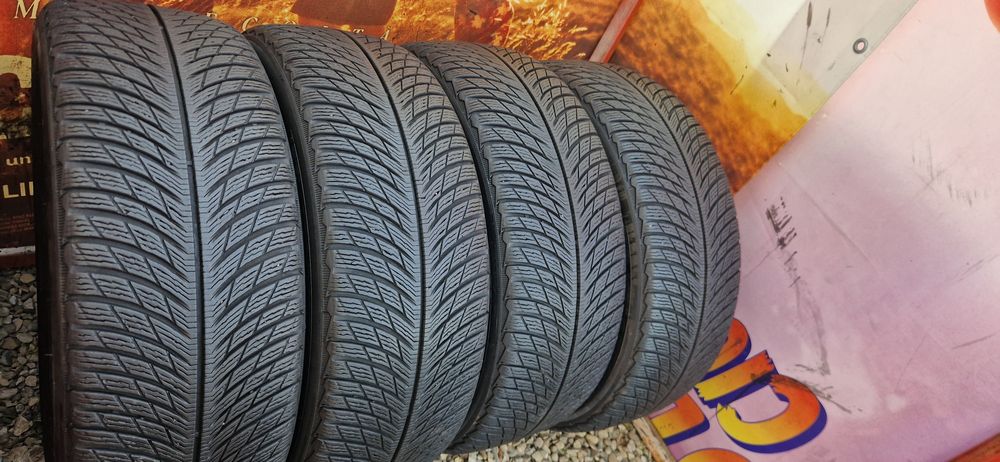 Set 4 Anvelope Michelin 235 50 R19 M+S