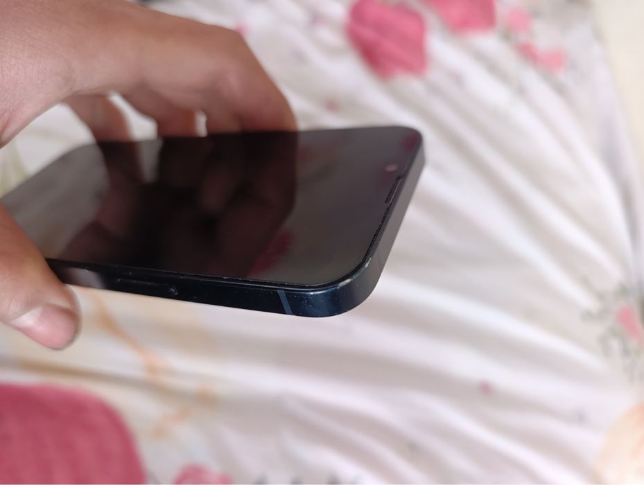 Продается Айфон 14