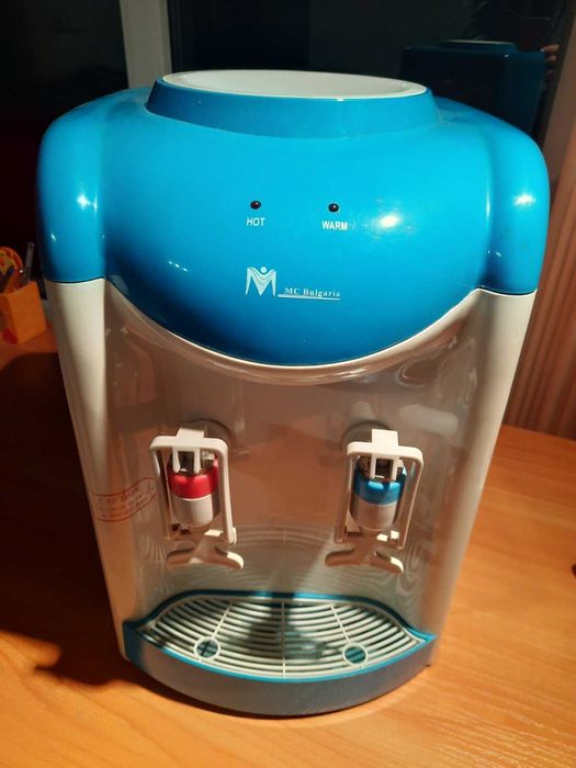 Български диспенсър за топла и студена вода за 19 л бидони МС Bulgaria