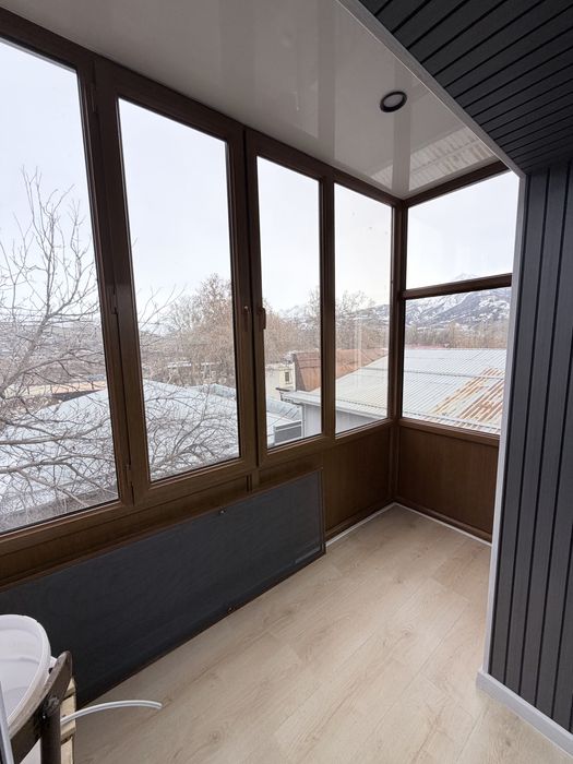 Продоётся 1-комнатная квартира в центре Чарвака