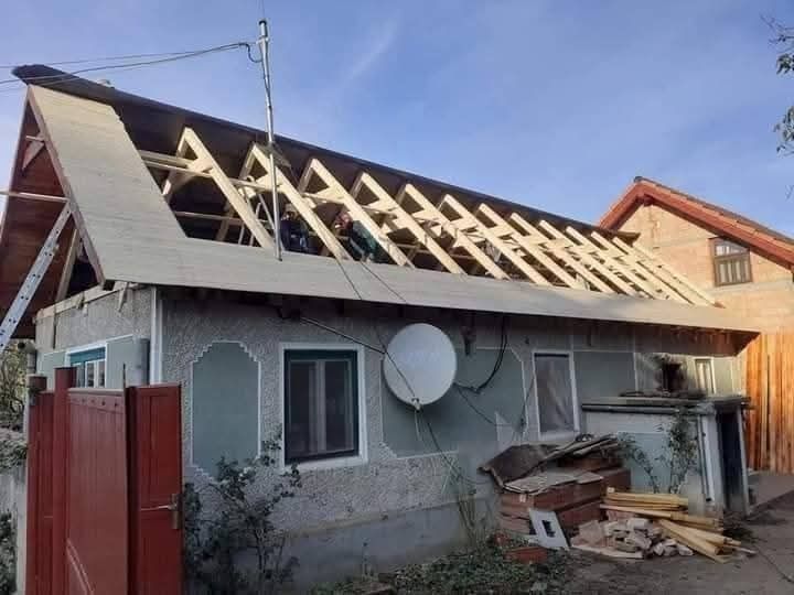 Executăm  Acoperișuri și Mansardari sistem complet