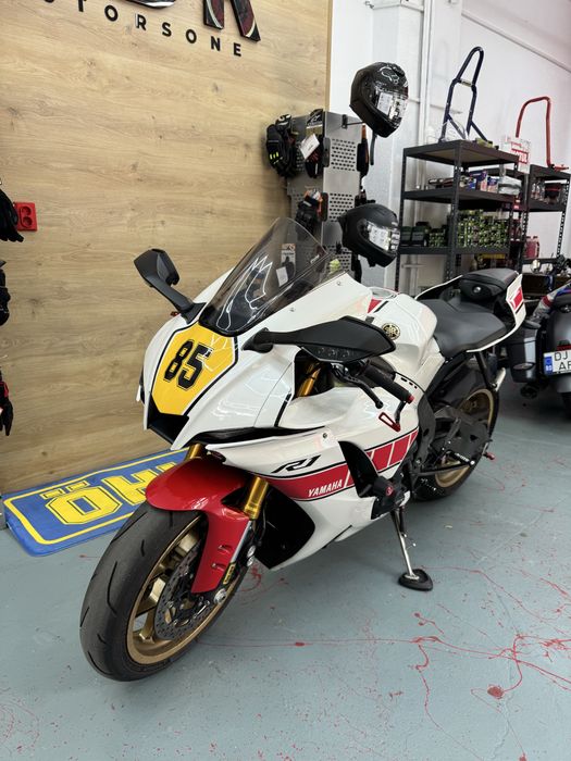 YAMAHA R1 2023 60 th anniversary