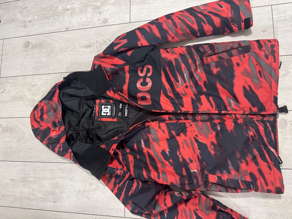 Комплект яке и панталон за ски и сноуборд!