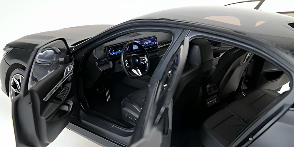 Macheta BMW i5 1:18 Minichamps