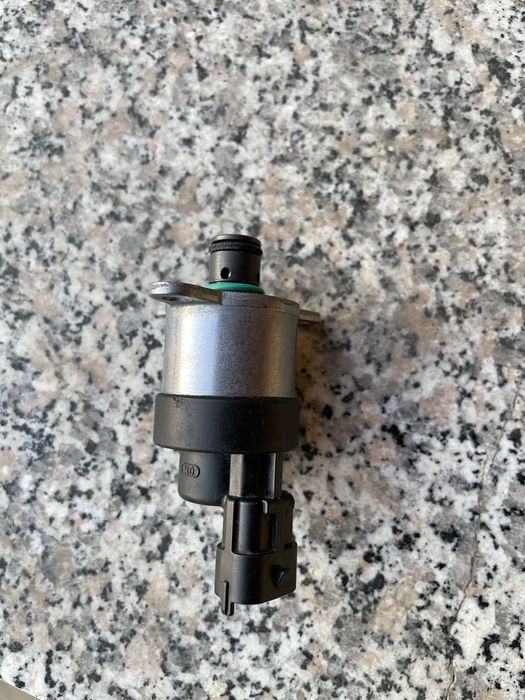 Regulator presiune Bosch Opel Vivaro Renaul Traffic