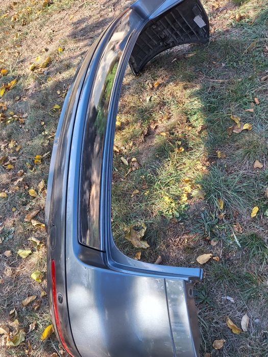 Задна броня за VW Touareg 5.0tdi V10 7L перфектна  към боя и здравина