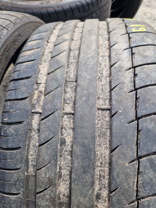 235 35 r19 michelin