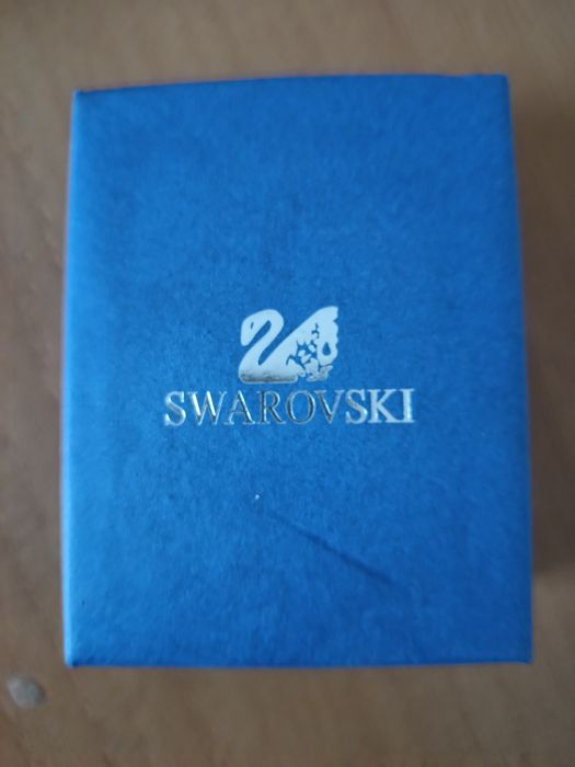 Часовник Swarovski