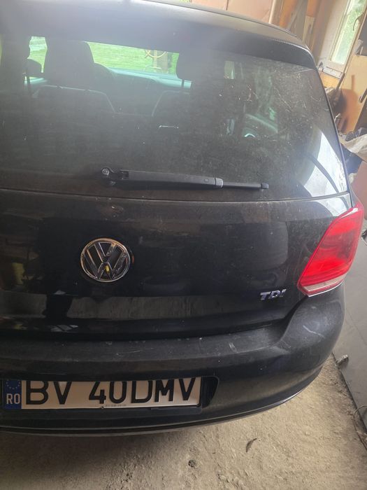 VOLKSWAGEN Polo 2011 — imagine 2