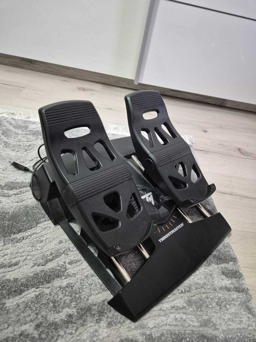 Joystick Logitech Saitek Pro Flight X56 H.O.T.A.S., negru, 18,5x22,5x26,6cm + THRUSTMASTER T.Flight Rudder Pedal (set complet)