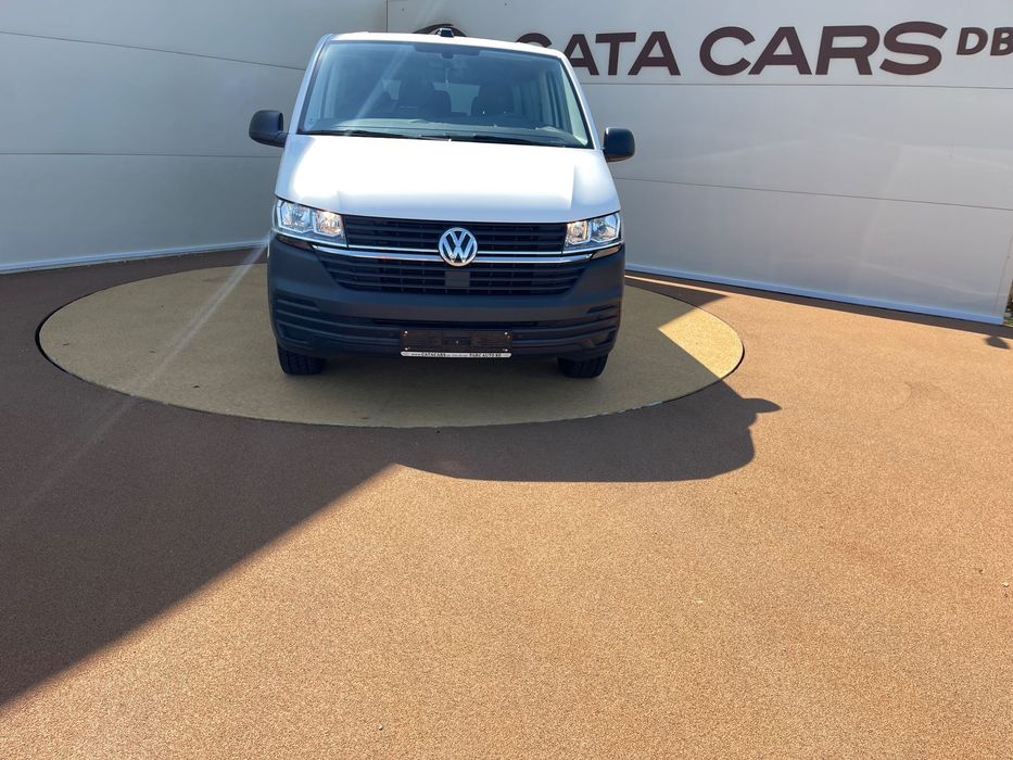 Volkswagen Caravelle Vw Caravelle Lung 2.0TDI, 110CP, 9LOCURI, Climatronic, CarPlay