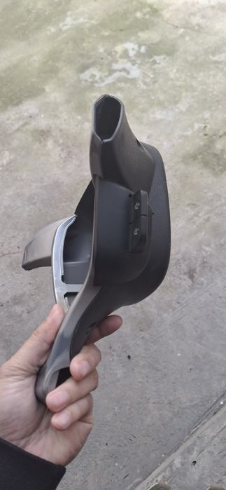 Продам кнопку руля от спарка 4 позиции с пласмассовыми деталями фото