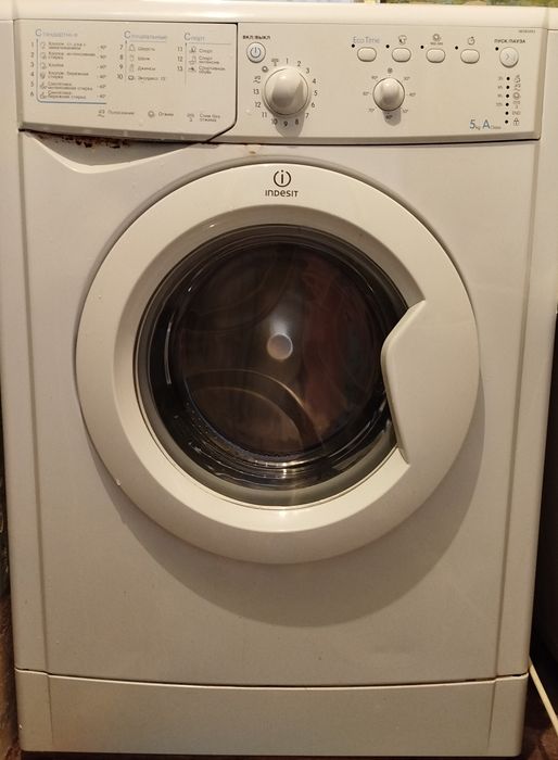 Стиральная  машина indesit