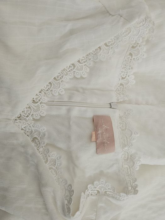 Нова бяла рокля White and more