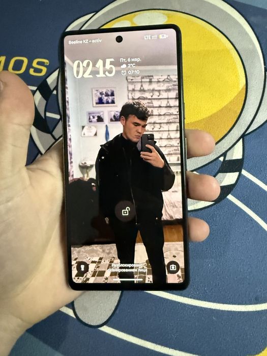 Google pixel 7. 80.000