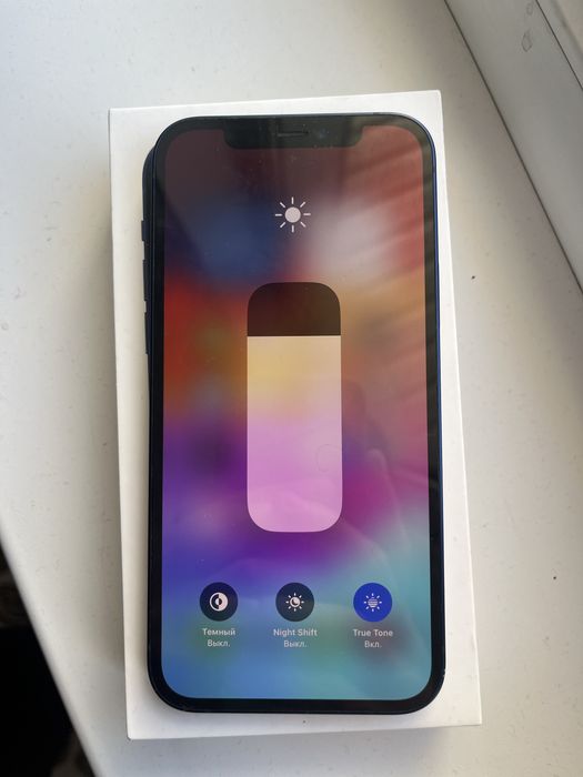 iPhone 12 blue 64gb
