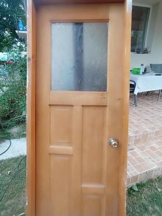 Ușa stejar masiv,cu tot cu toc