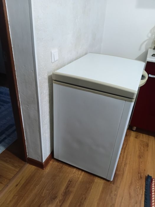 Морозилник бу 150литр