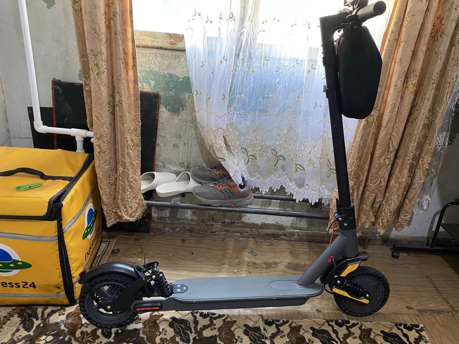 Samokat mi 365 pro продаю срочно