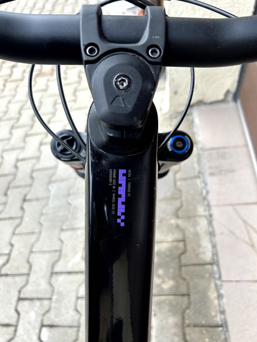 Vand bicicleta mtb super enduro Canyon Torque 29 CF7 M full-suspension carbon model 2022