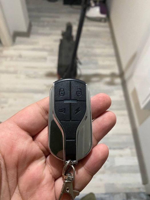 Самокат Joyor Y7-S черный