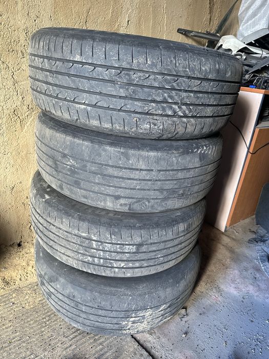 Комплект шин на 18