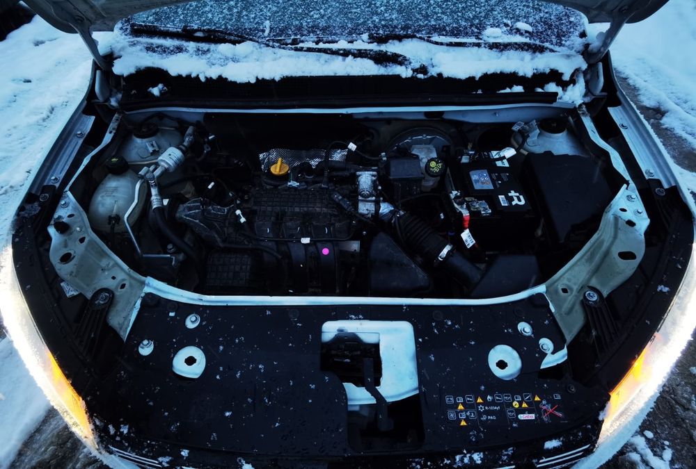 Sandero Nou 2024 Avariat 3500km Laureat Clima EURO6