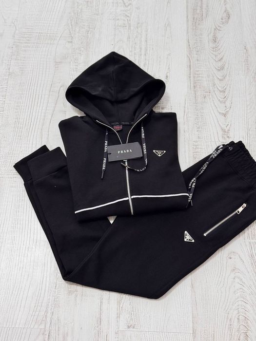 Compleu barbatesc prada