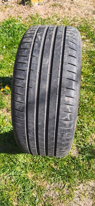 Vând anvelope de vara hankook 235 /50 R17