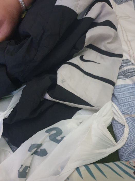 Pantaloni  faini Nike original material fâș   mărimea m