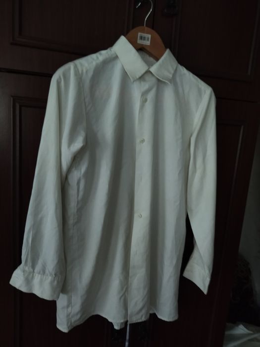 Продам мужские рубашки