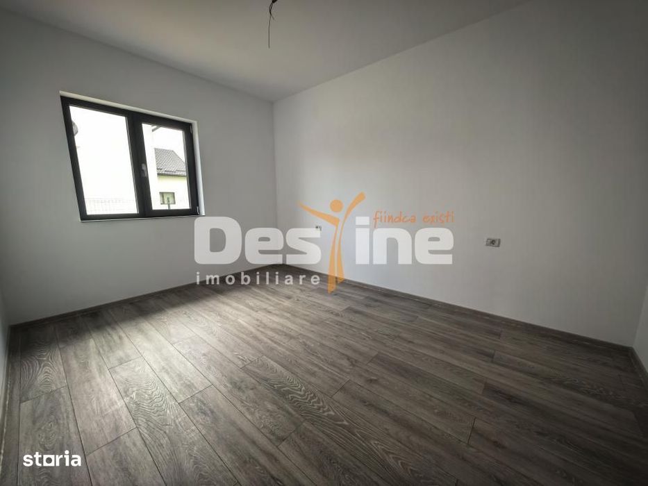 Casă individuală 3 camere 2 bai 313 mp teren Lunca Cetațuii