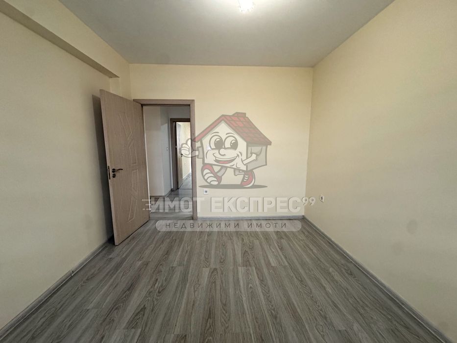 Дава се под наем Тристаен апартамент в Асеновград - 90 кв.м за 298.86 € - Снимка #6