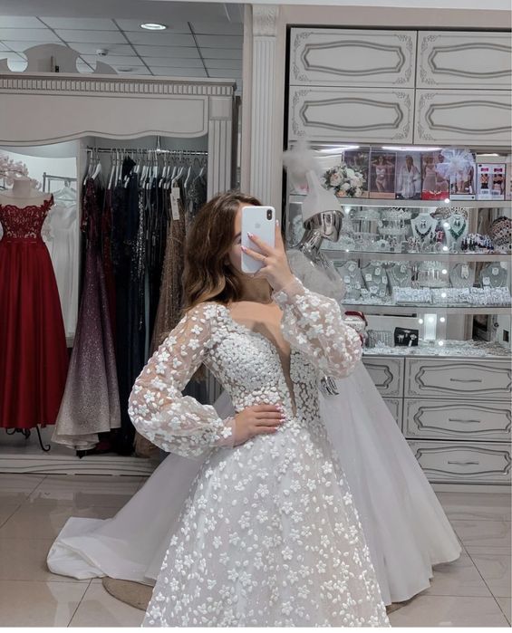 Продам  свадебное платье !