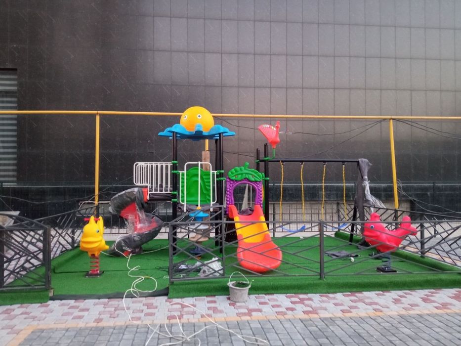 Аттракцион болалар майдончаси учун